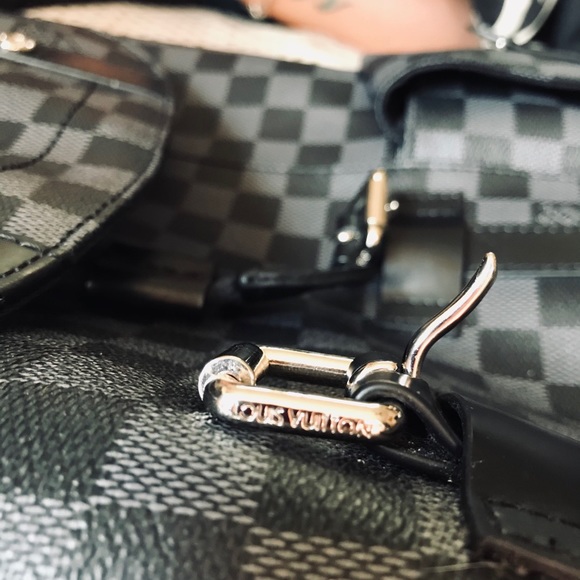 Louis Vuitton Christopher PM Damier Granite. - Picture 5 of 13